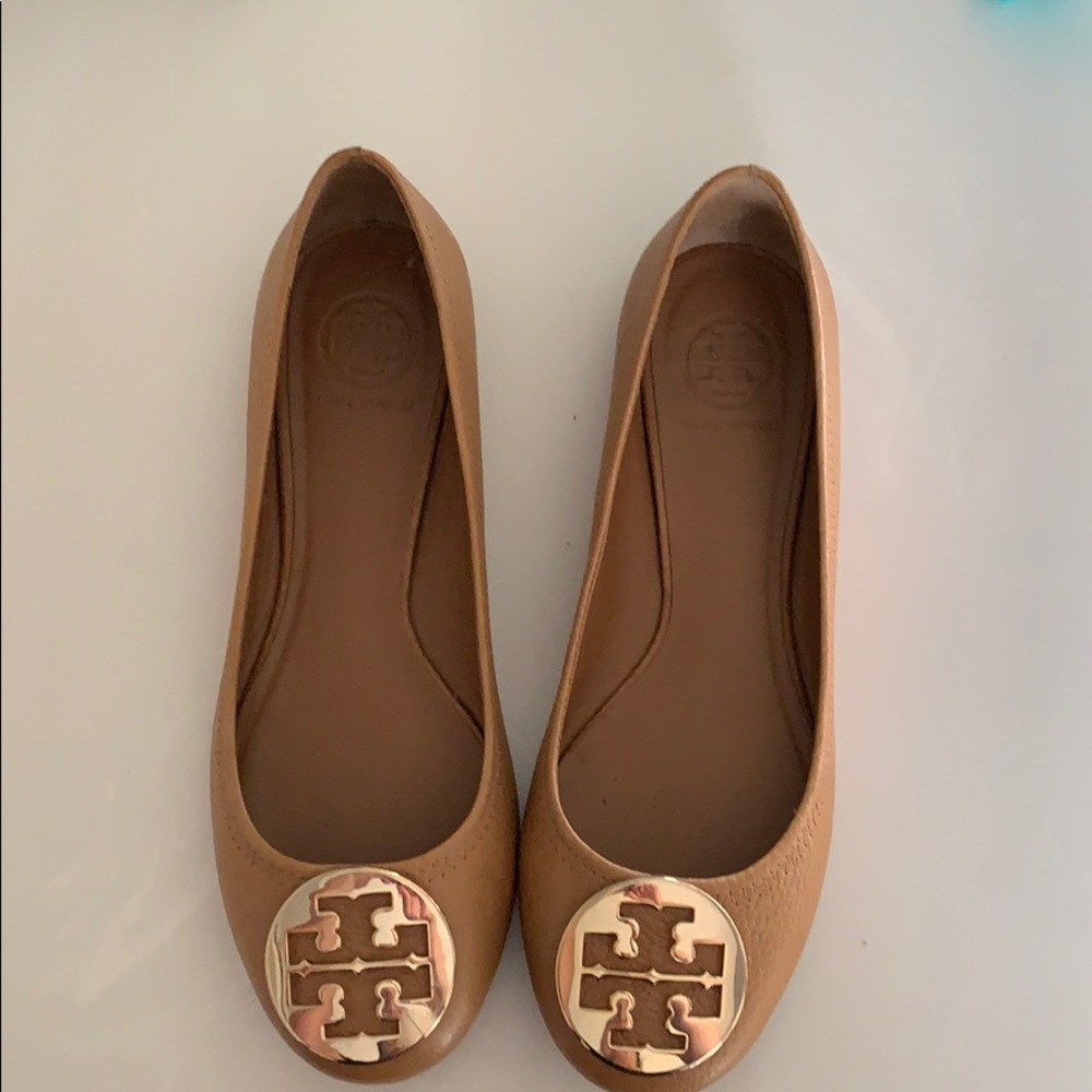 Tory Burch Caramel Colored Flats Size 9